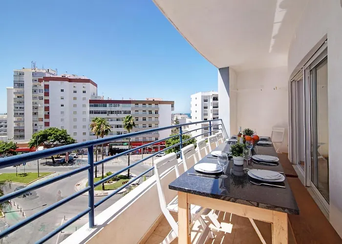 Apartament Ii *